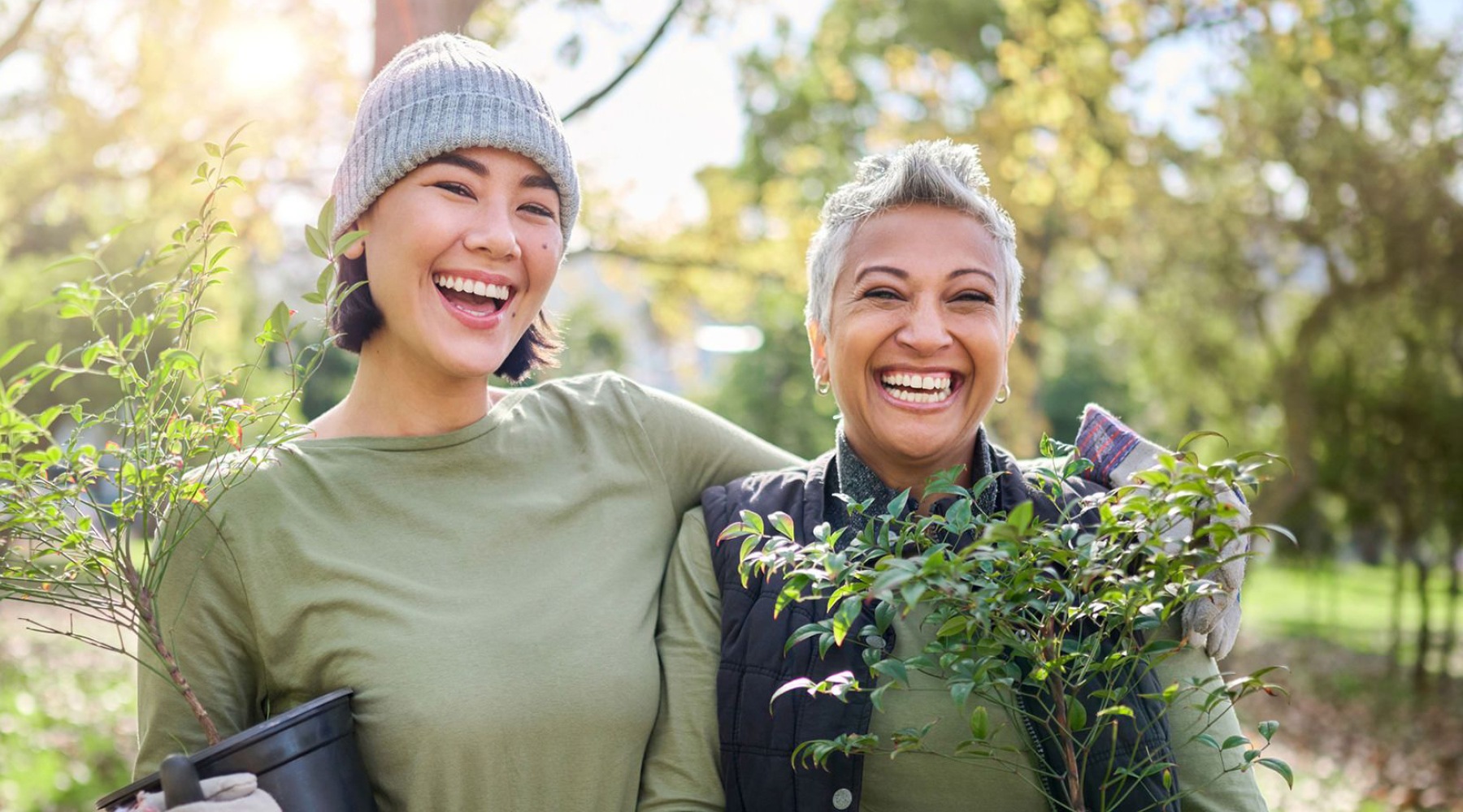 A beautiful community at the heart of all your passions a mother and daughter gardening